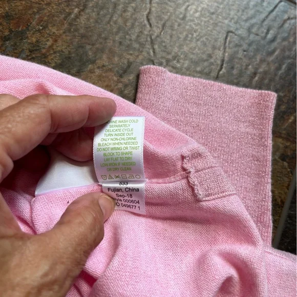 New Lilly Pulitzer pink Cobo oversized cool max light weight twee sweater. XXS - Picture 9 of 14